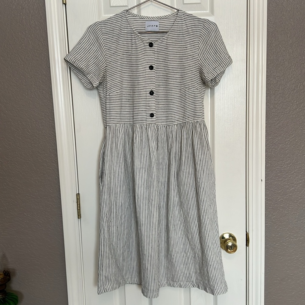 Off/On 100% Linen Black and White Striped Dress